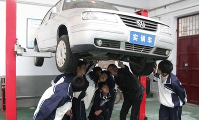 河南省經濟技術學校之汽車運用與維修專業介紹