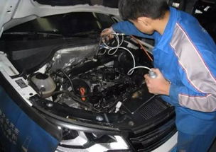 表板蠟噴到車漆上不會(huì)對(duì)車漆有損害吧