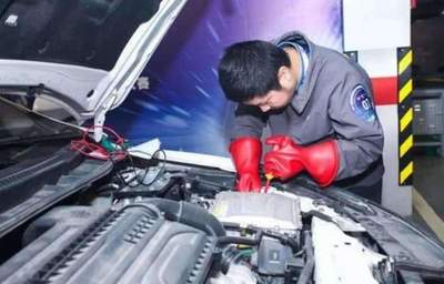 車主為省錢買混動(dòng)車,車輛出故障卻犯了難,維修工:再多錢也不修